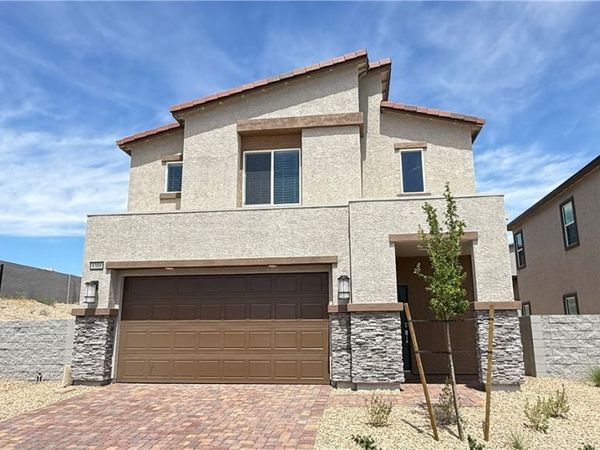 8388 Caldera Hills Avenue , Las Vegas, NV 89147