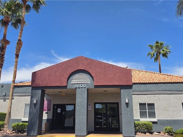 8600 W Charleston Boulevard , Unit 1023, Las Vegas, NV 89117