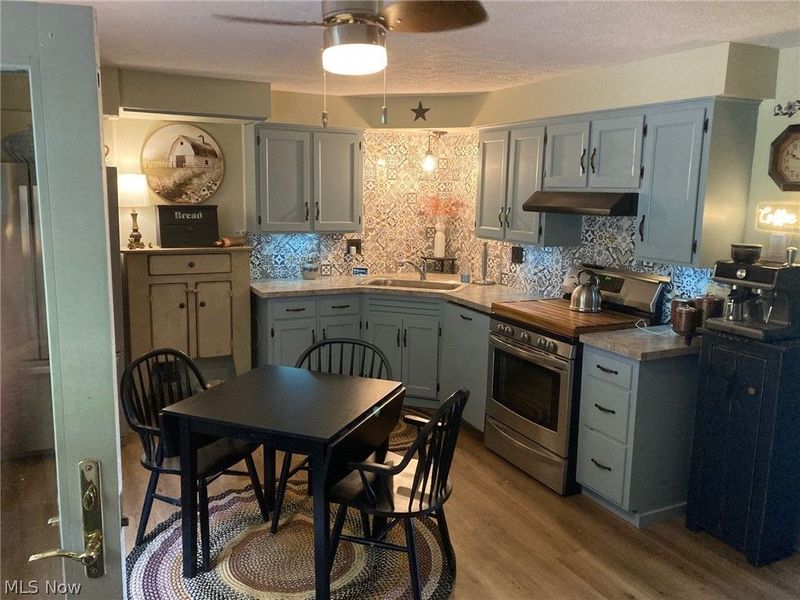 202 Ridgewood Boulevard, Minerva, OH 44657 Photo 11