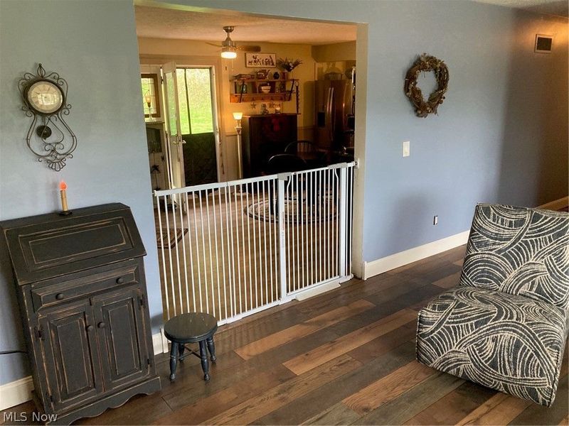 202 Ridgewood Boulevard, Minerva, OH 44657 Photo 4