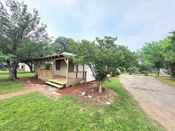 8082 County Road 604, Lake Brownwood, TX 76801
