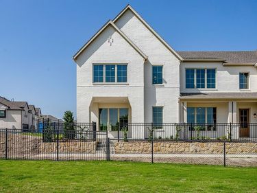 13841 Carnegie Drive, Fort Worth, TX 76008