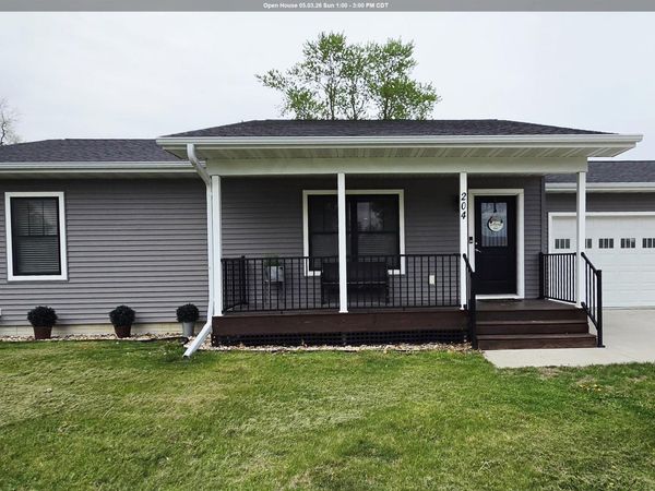 204 E Wilcox Way, Jefferson, IA 50129