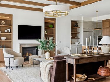 2400 Commerce Boulevard , Unit 101, Mound, MN 55364