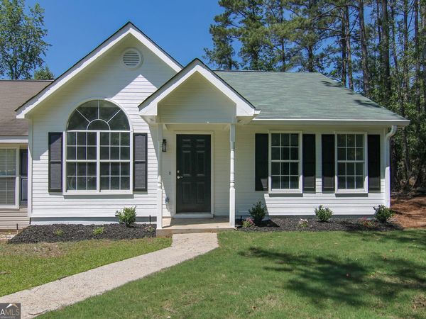 66 Hamilton Woods Court, Warner Robins, GA 31088