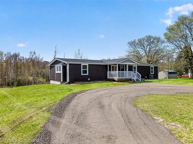 2468 Johnson Mill Road, Deerfield Twp, MI 48461