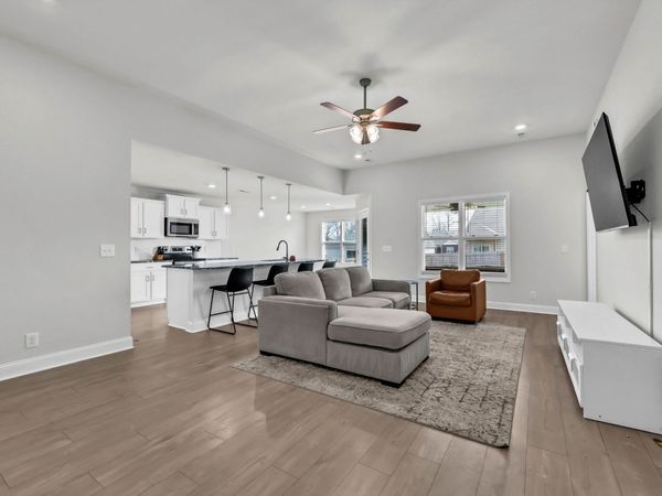 441 Pomeroy Drive , Clarksville, TN 37042