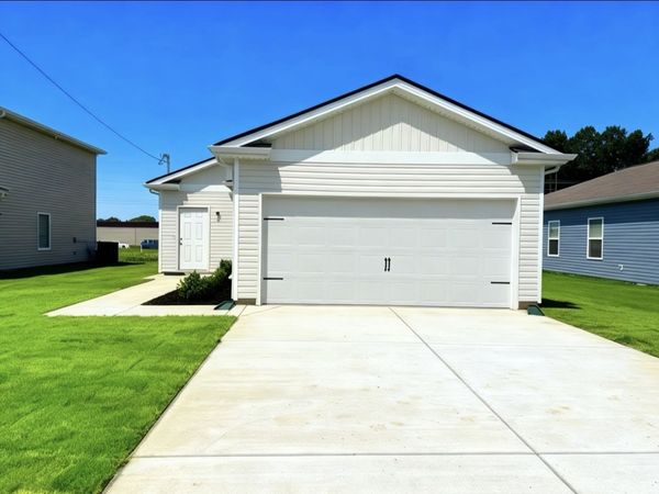 59 Stonehenge Lane, Manchester, TN 37355