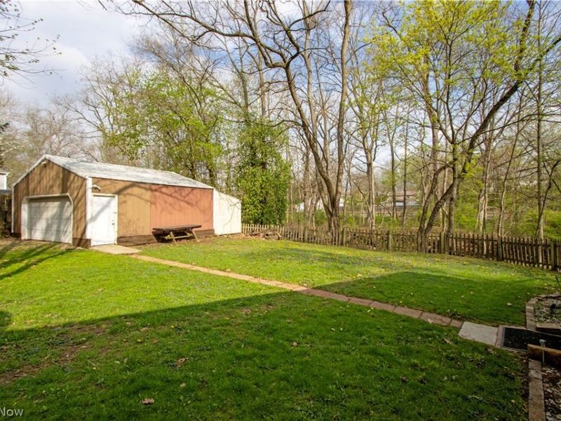 14069 Township Road 1058, Lakeville, OH 44638 Photo 32