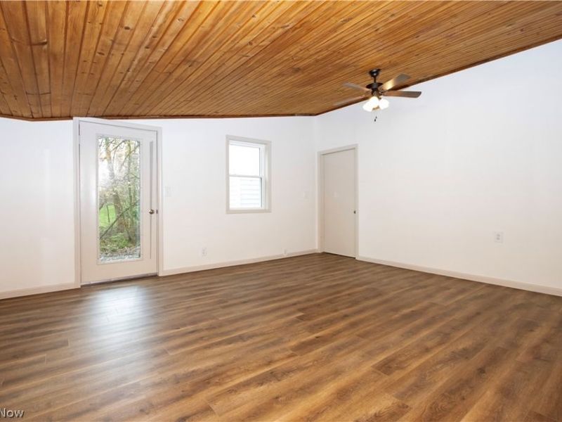 14069 Township Road 1058, Lakeville, OH 44638 Photo 8