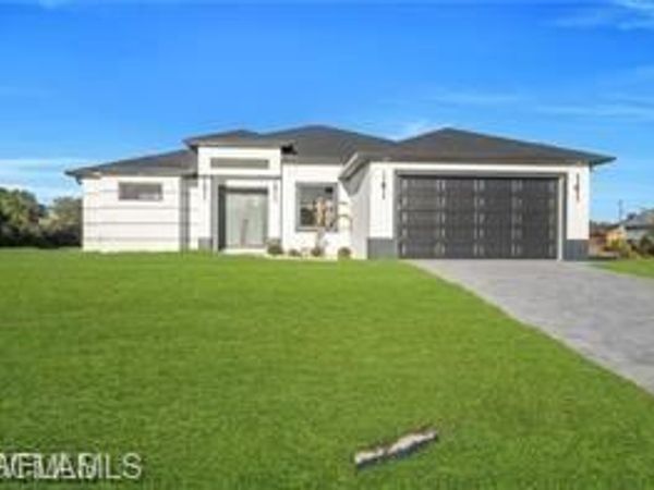 2504 15th ST W, LEHIGH ACRES, FL 33971