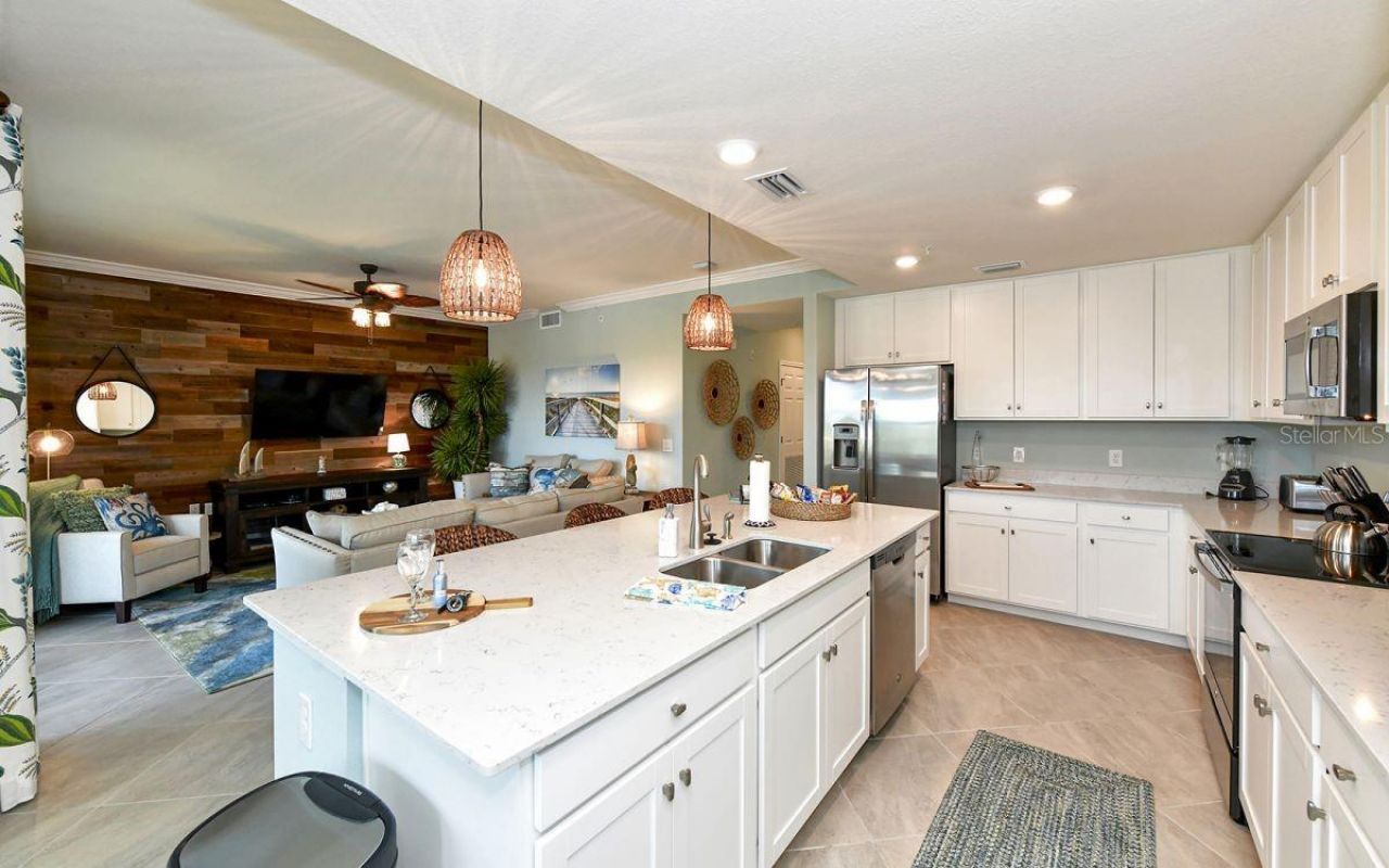 17626 Gawthrop Drive, Unit 206, Bradenton, FL 34211 Photo
