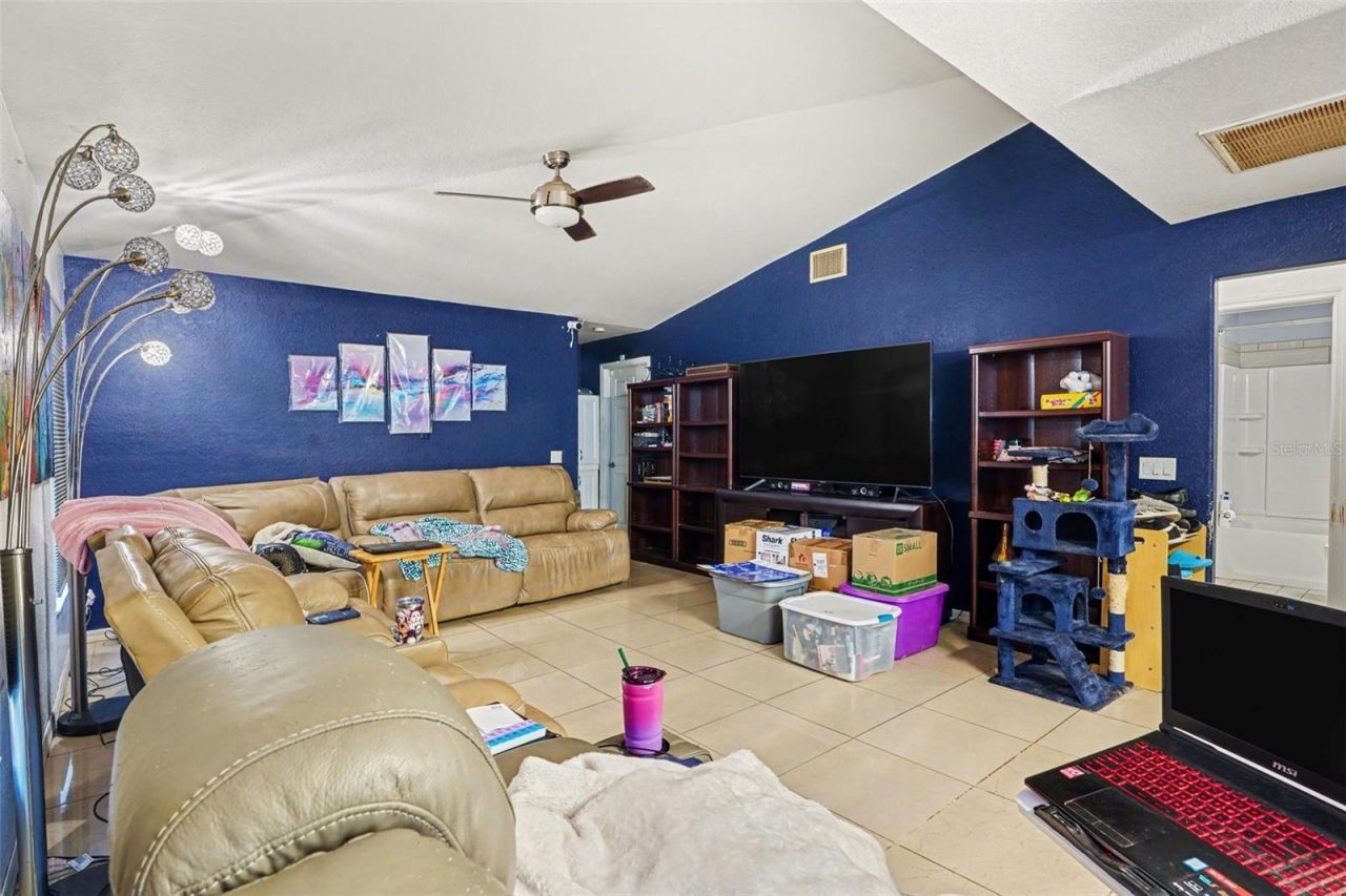 1464 Bluff Loop , Dundee, FL 33838 Photo