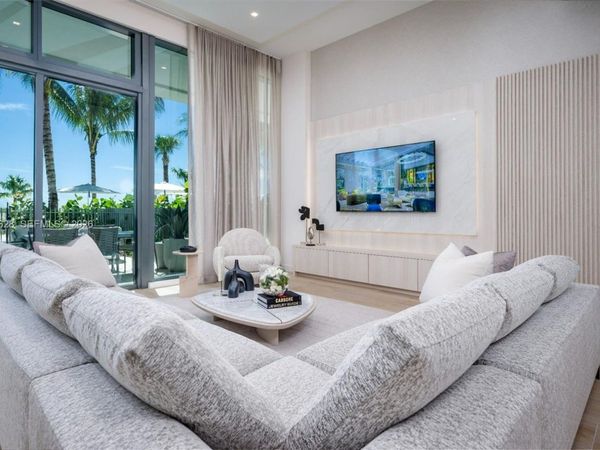 900 N Ocean Blvd , Unit 106, Pompano Beach, FL 33062