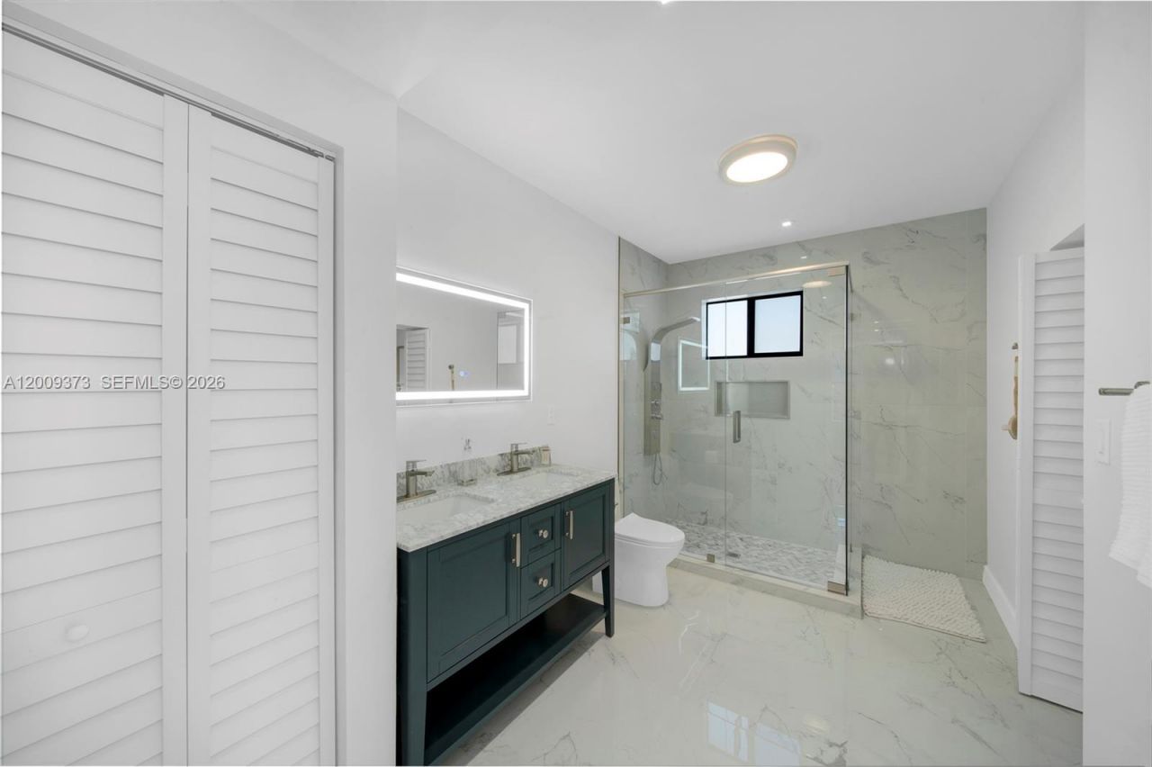 1925 SW 23rd St , Miami, FL 33145 Photo