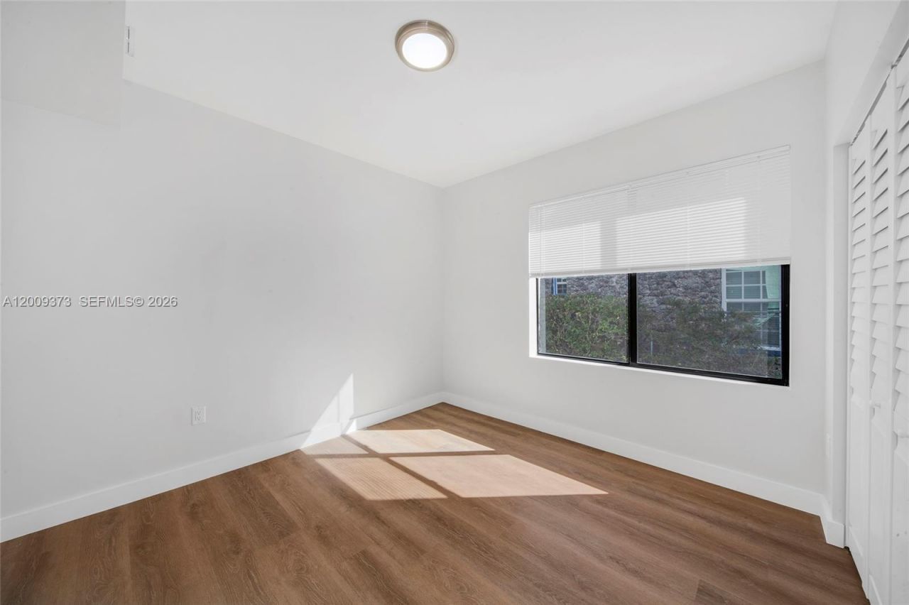 1925 SW 23rd St , Miami, FL 33145 Photo