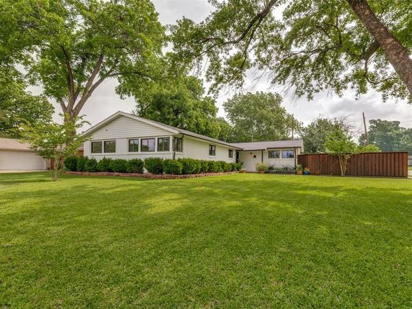 3581 Woodleigh Drive, Dallas, TX 75229