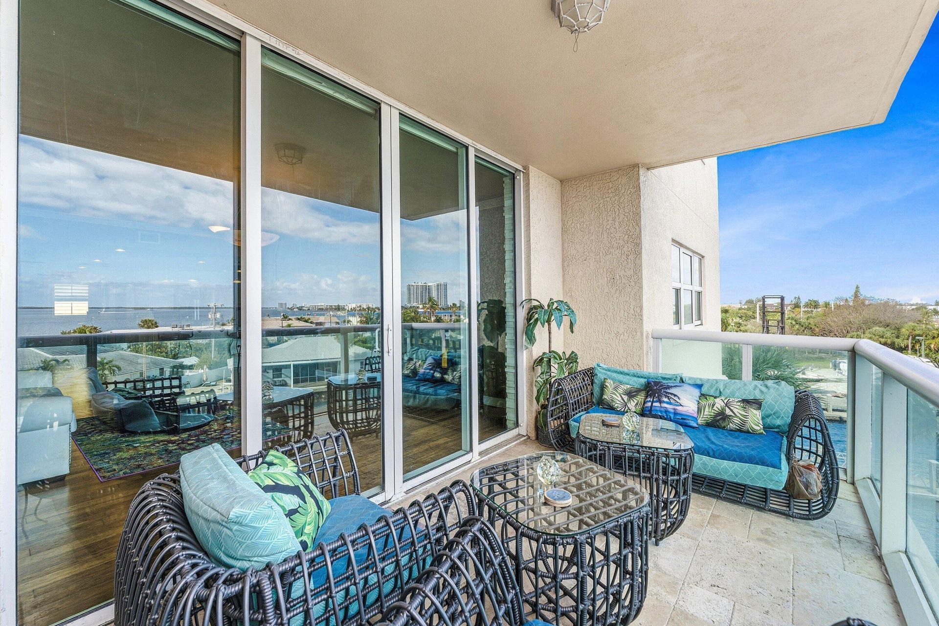 2650 Lake Shore Drive, Unit 401, Riviera Beach, FL 33404 Photo