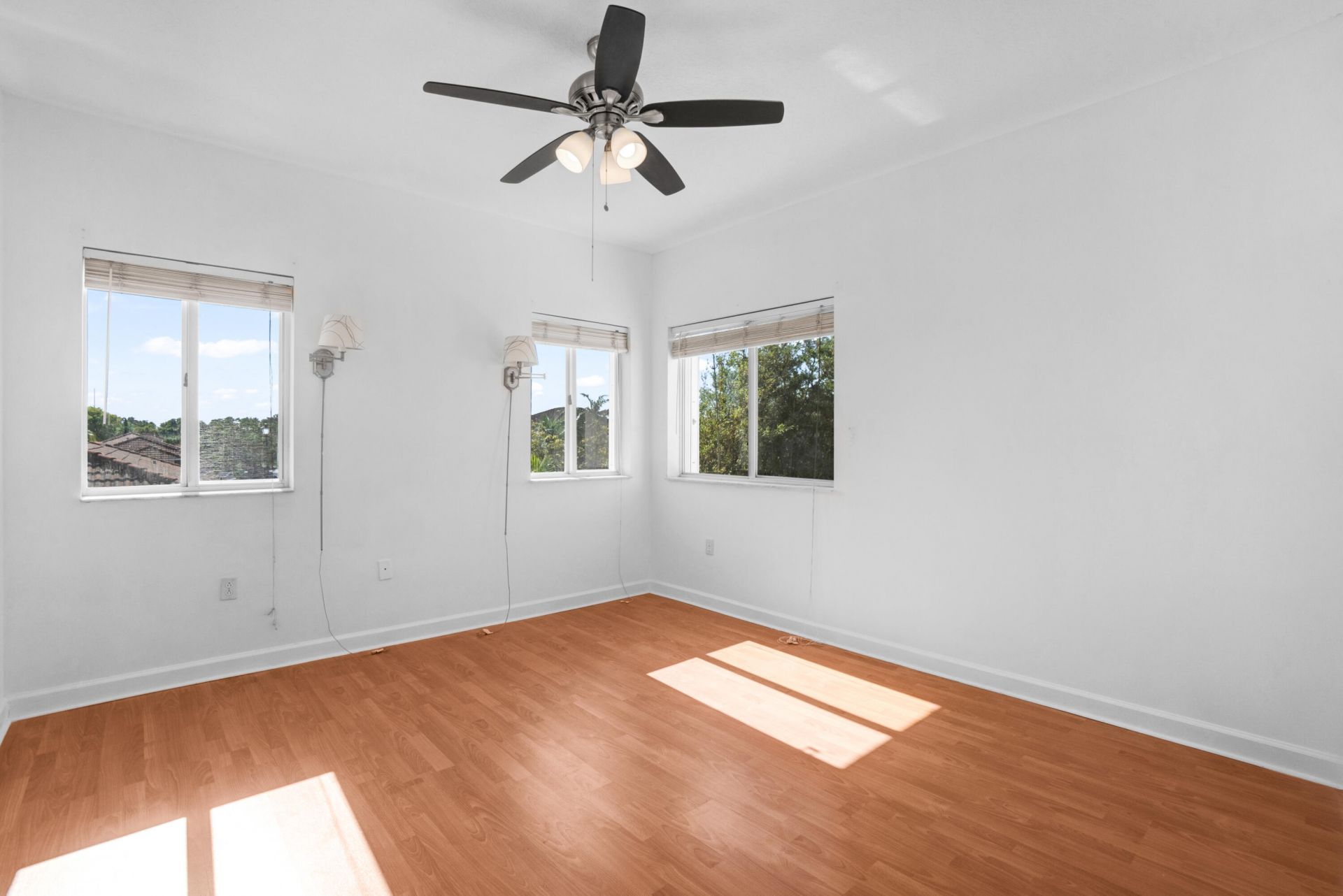 9002 SW 214th Lane, Cutler Bay, FL 33189 Photo
