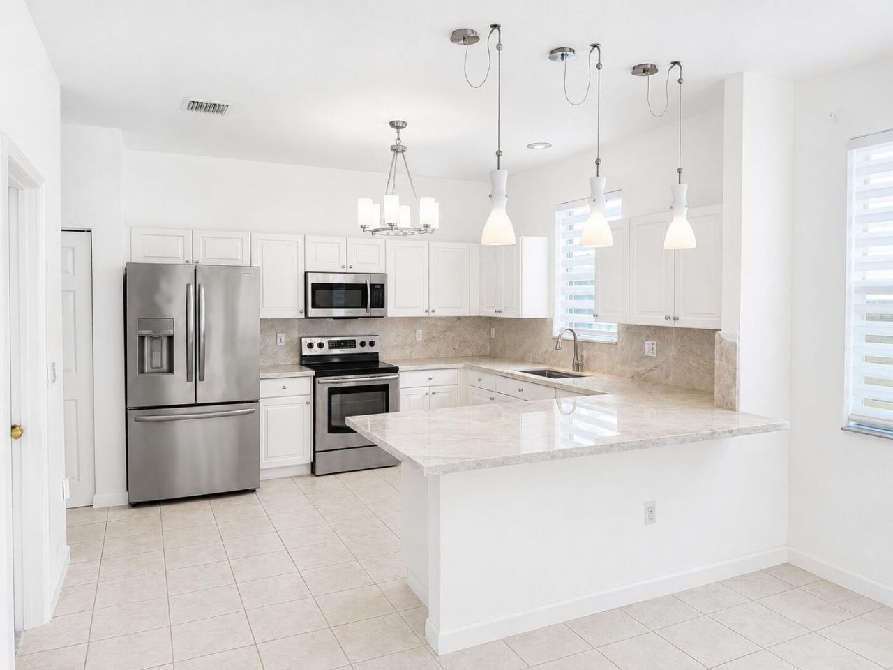 9002 SW 214th Lane, Cutler Bay, FL 33189 Photo