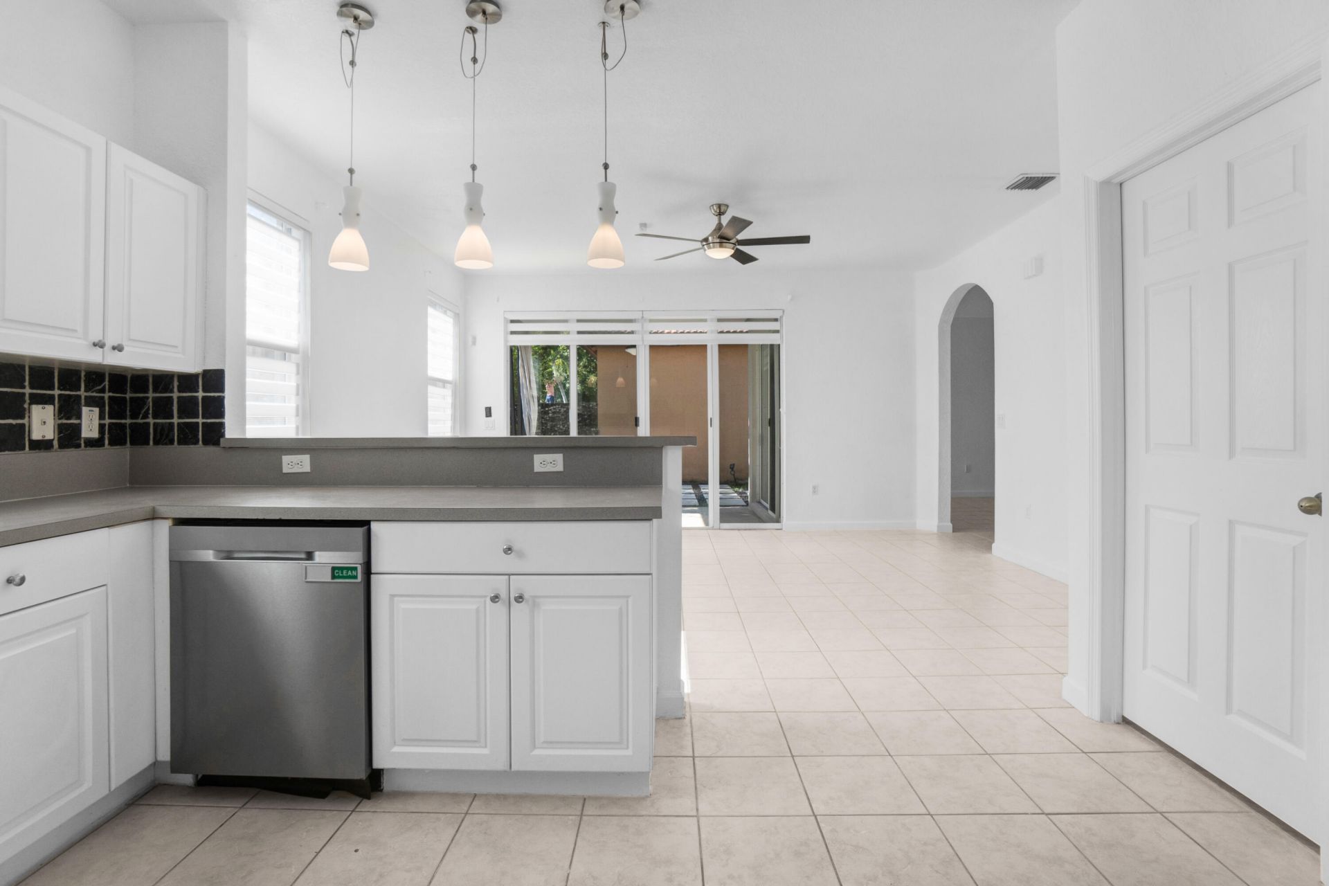 9002 SW 214th Lane, Cutler Bay, FL 33189 Photo