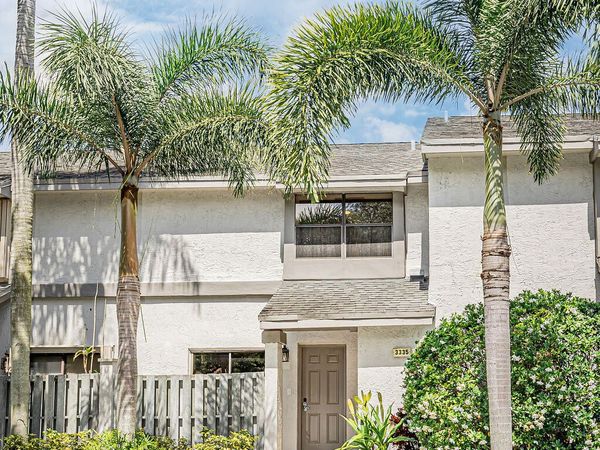 3335 Carambola Circle S, Coconut Creek, FL 33066