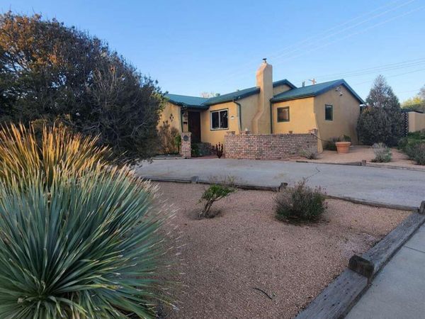 520 Tulane Drive SE, Albuquerque, NM 87106