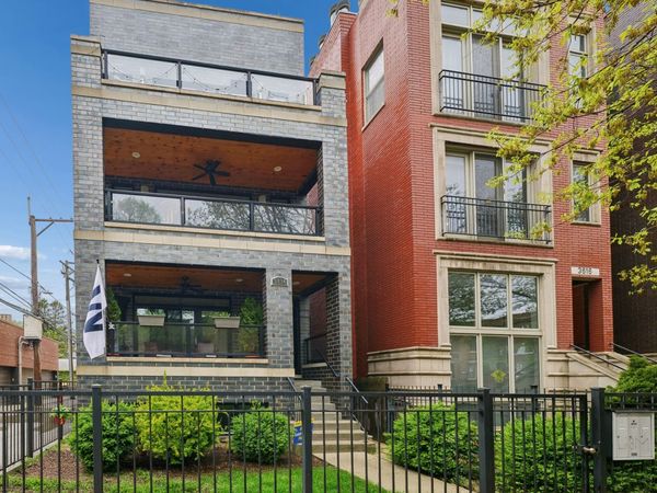3614 N Damen Avenue , Unit 2, Chicago, IL 60618