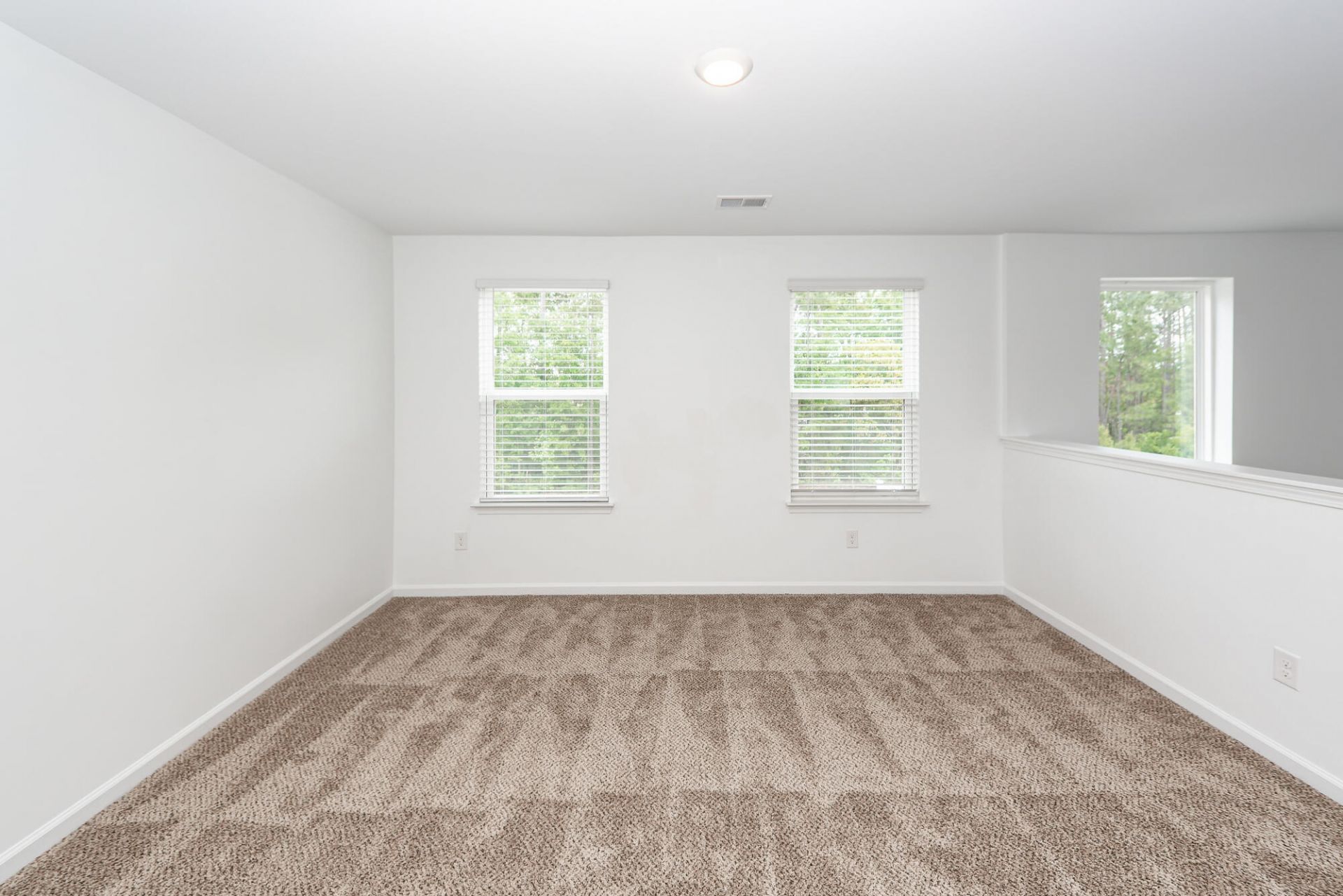 715 Hilchot Drive Photo 33