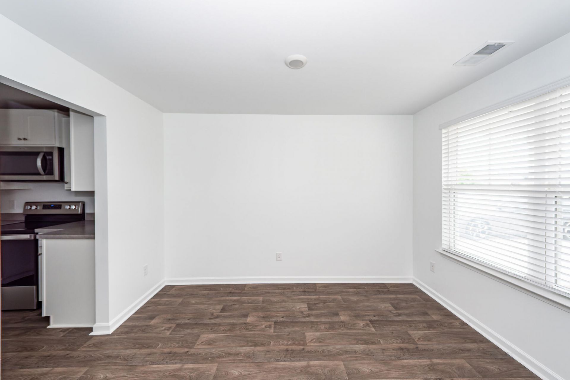 715 Hilchot Drive Photo 4