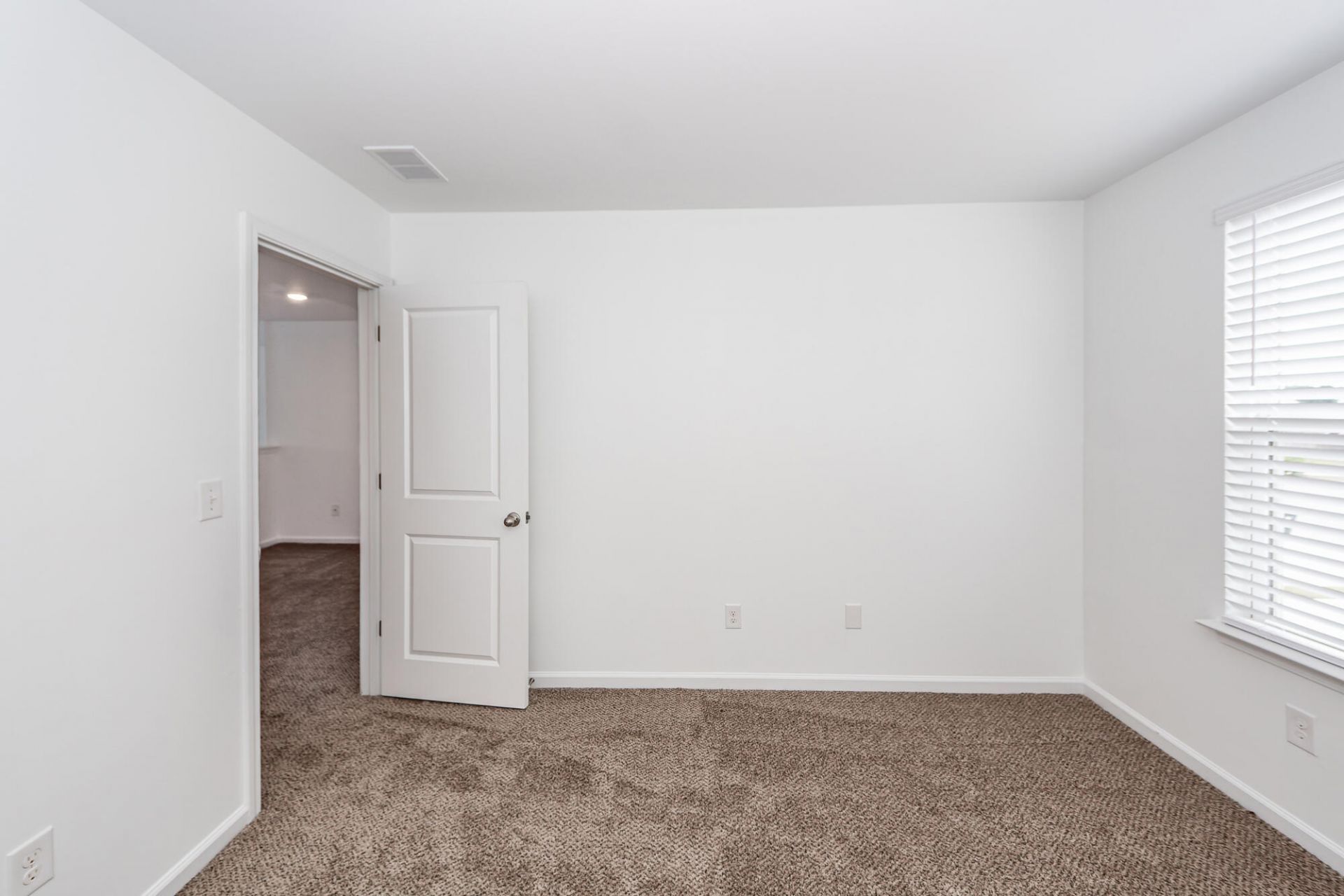 715 Hilchot Drive Photo 40