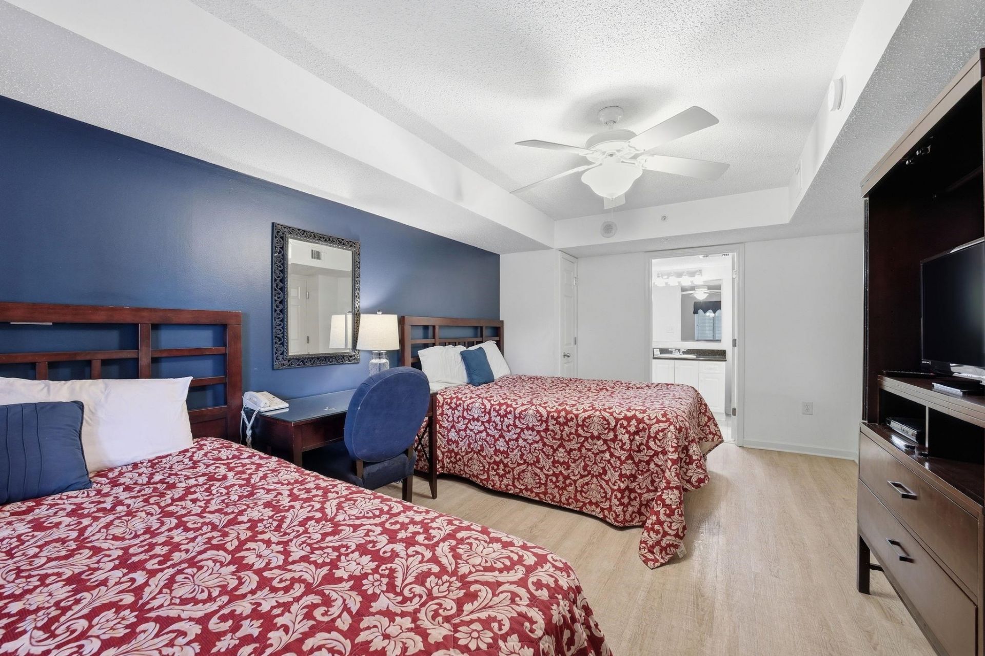 2151 Bridge View Ct. Photo 14