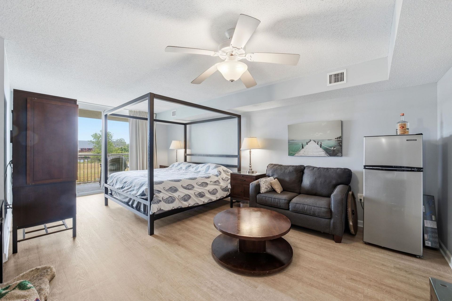 2151 Bridge View Ct. Photo 17