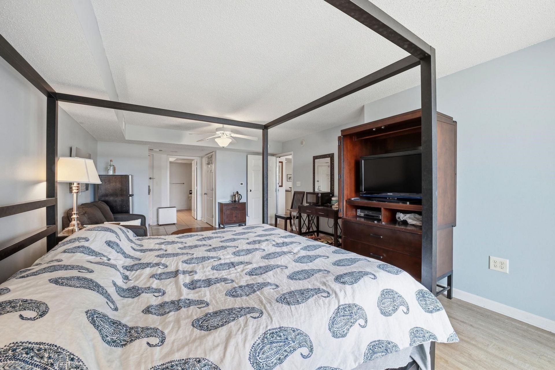 2151 Bridge View Ct. Photo 18