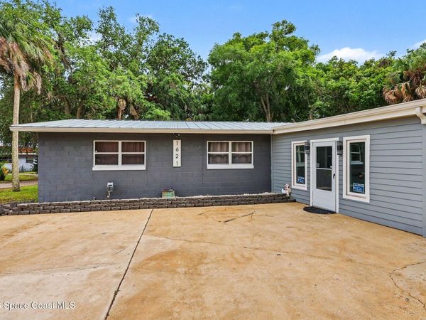 1621 Poe Street , Titusville, FL 32796