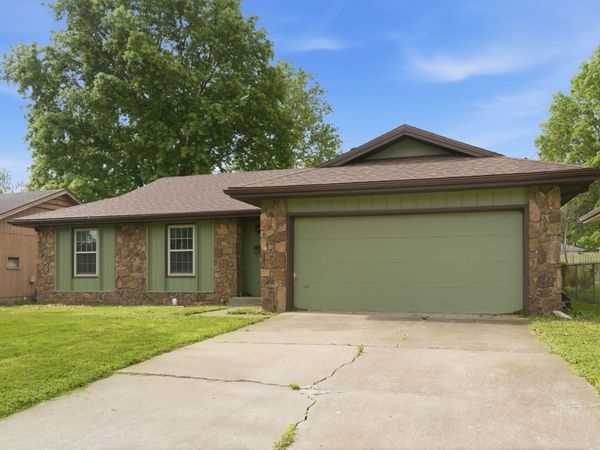 504 W Bell Street , Springfield, MO 65803