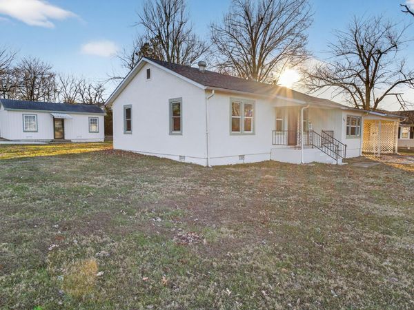 840 Dorris Avenue , Mountain Grove, MO 65711