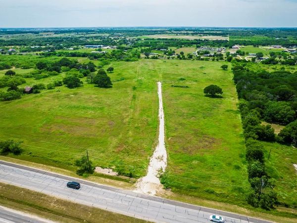 1440 S Broadway Street , Joshua, TX 76058