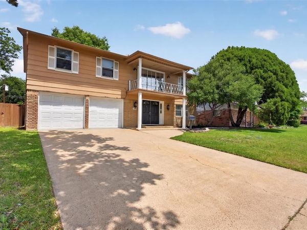 3305 Matador Drive , Garland, TX 75042