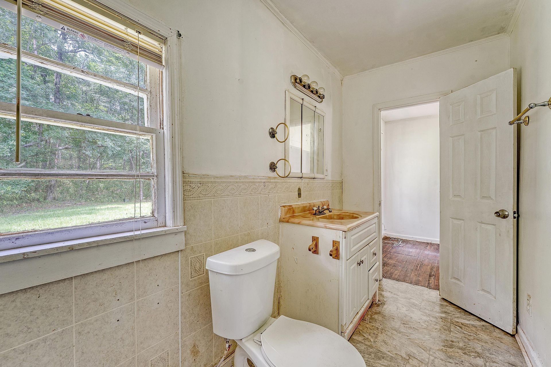 2202 Sc-61 Photo 14