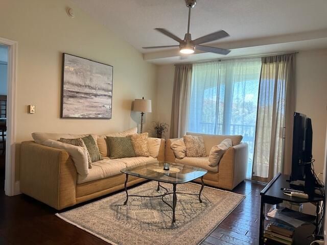 822 Villa Circle, Boynton Beach, FL 33435 Photo