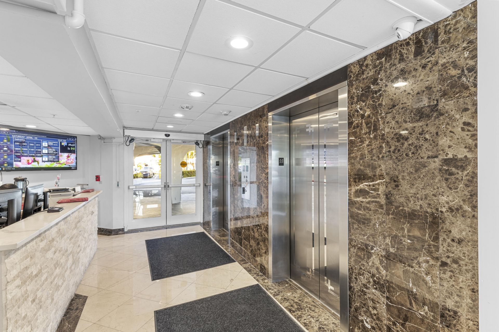 1920 S Ocean Drive, Unit 611, Fort Lauderdale, FL 33316 Photo