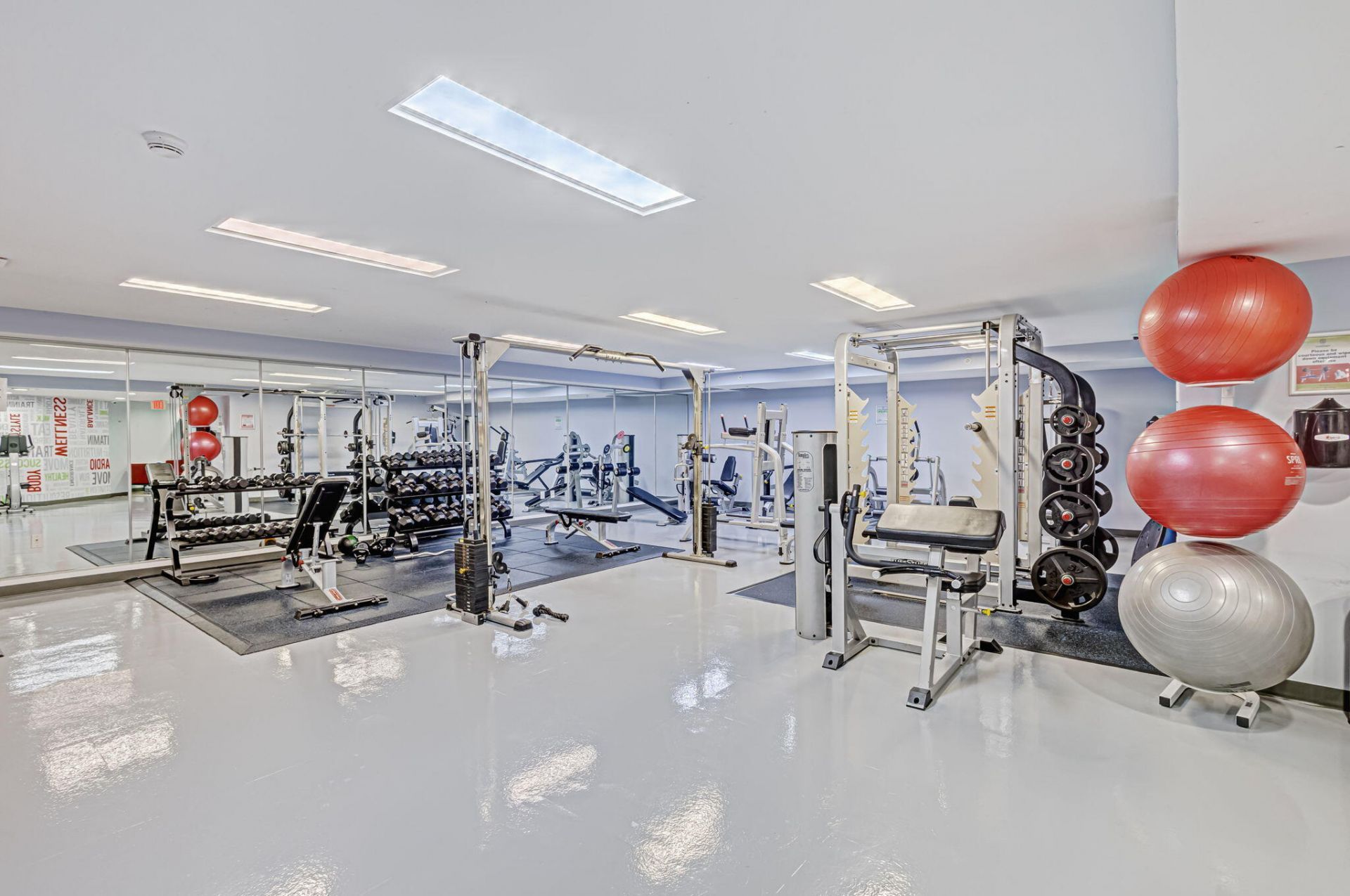 410 Evernia Street, Unit 630, West Palm Beach, FL 33401 Photo