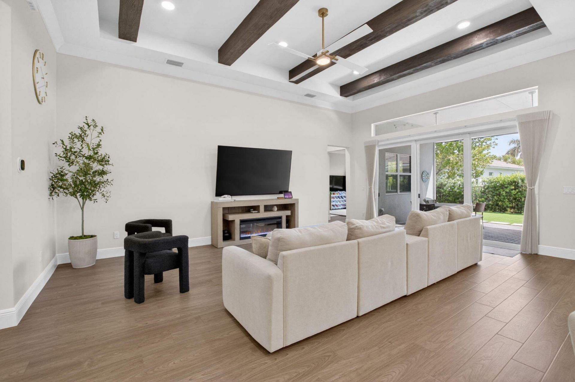 9682 Captiva Circle, Boynton Beach, FL 33437 Photo