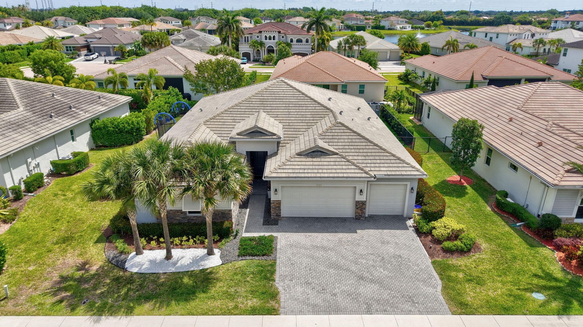 9682 Captiva Circle, Boynton Beach, FL 33437 Photo