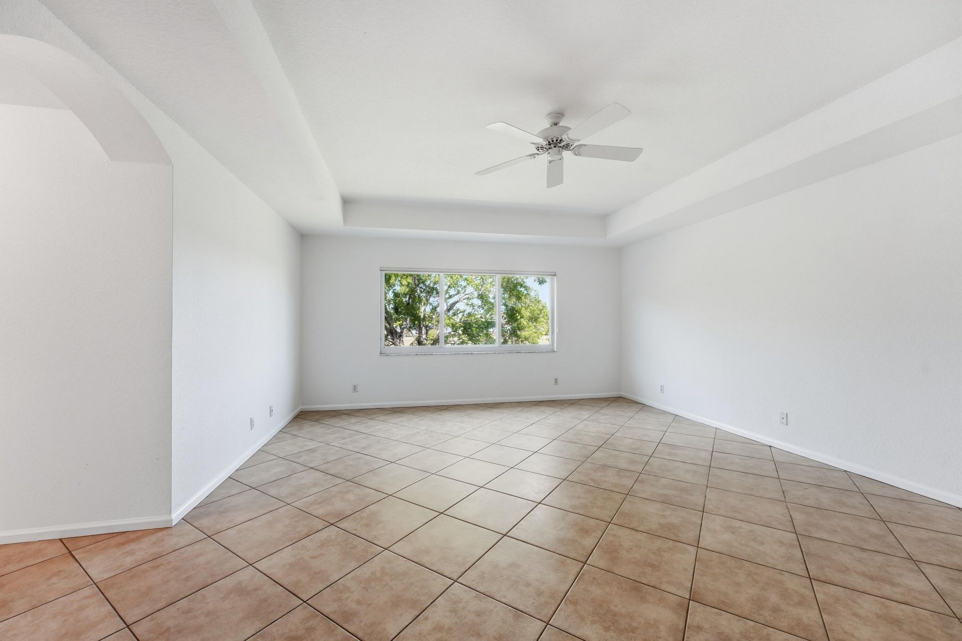 1275 Rosegate Boulevard, Riviera Beach, FL 33404 Photo
