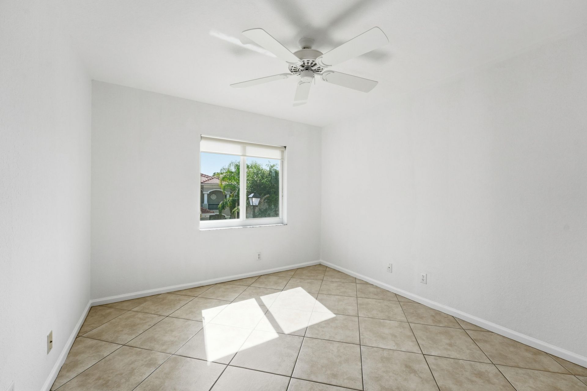 1275 Rosegate Boulevard, Riviera Beach, FL 33404 Photo