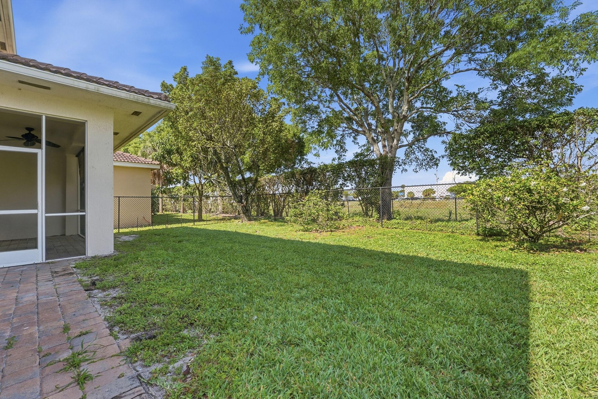 1275 Rosegate Boulevard, Riviera Beach, FL 33404 Photo