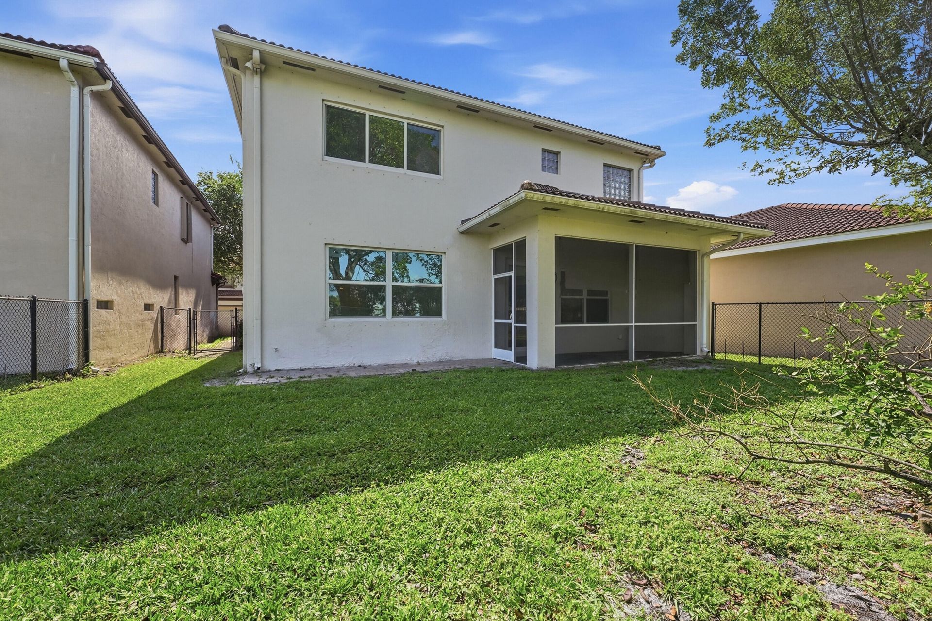 1275 Rosegate Boulevard, Riviera Beach, FL 33404 Photo