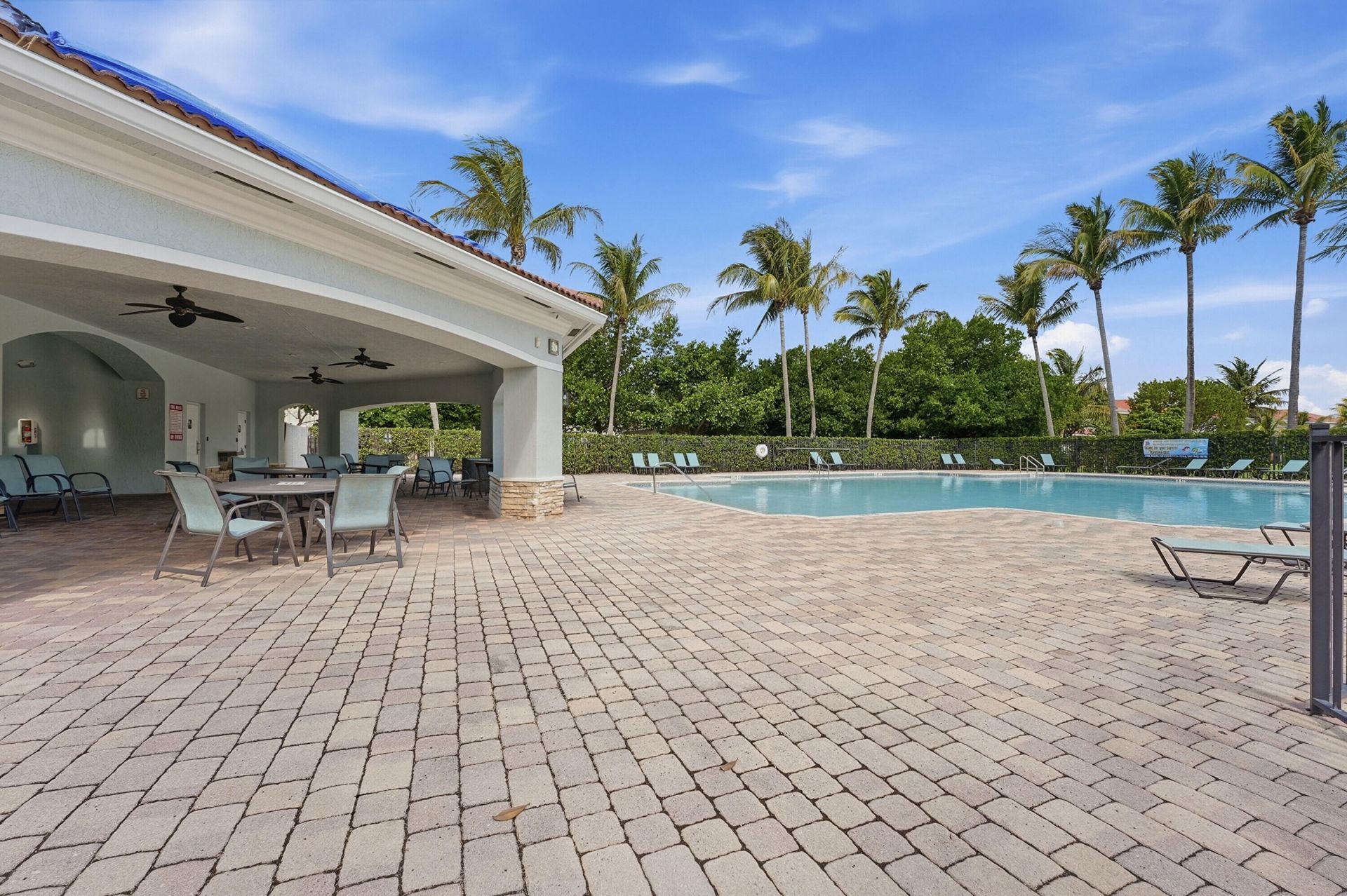 1275 Rosegate Boulevard, Riviera Beach, FL 33404 Photo